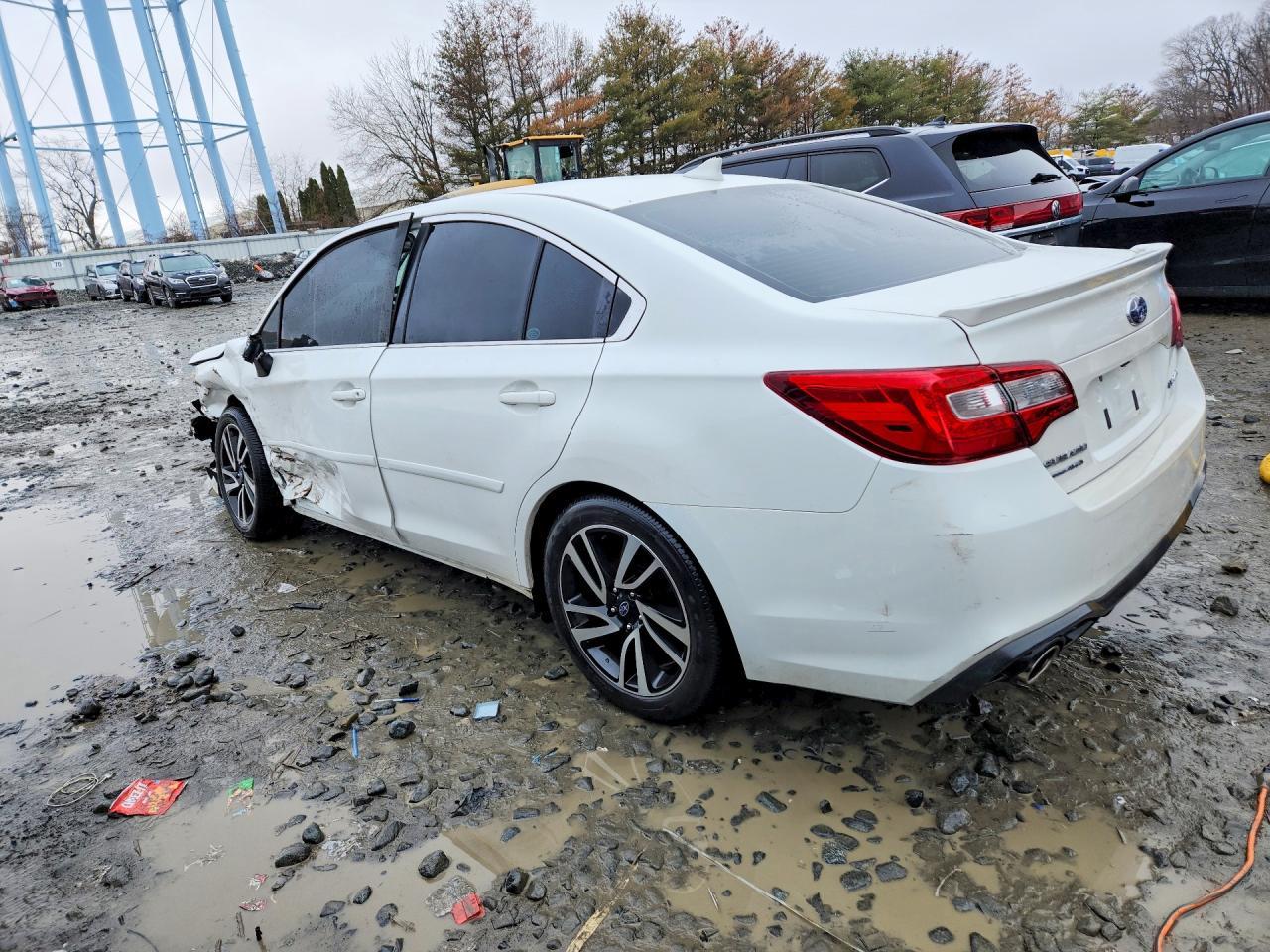 2018 Subaru Legacy Sport - Image 2