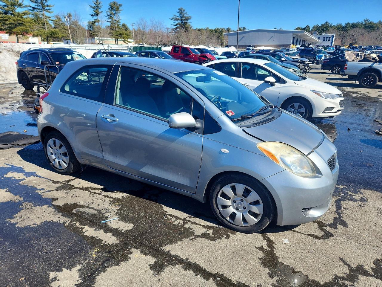 2007 Toyota Yaris Base - Фото 4