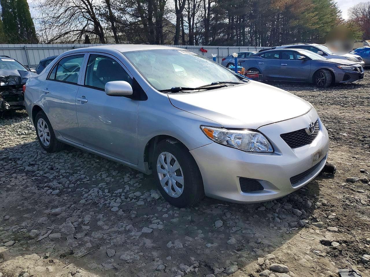 2010 Toyota Corolla Le - Фото 4