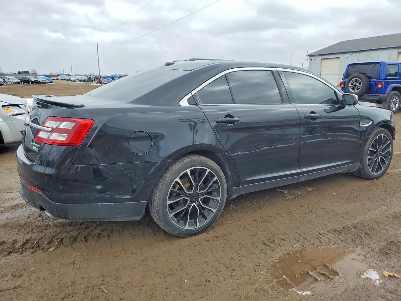 2018 Ford Taurus Limited - Фото 3