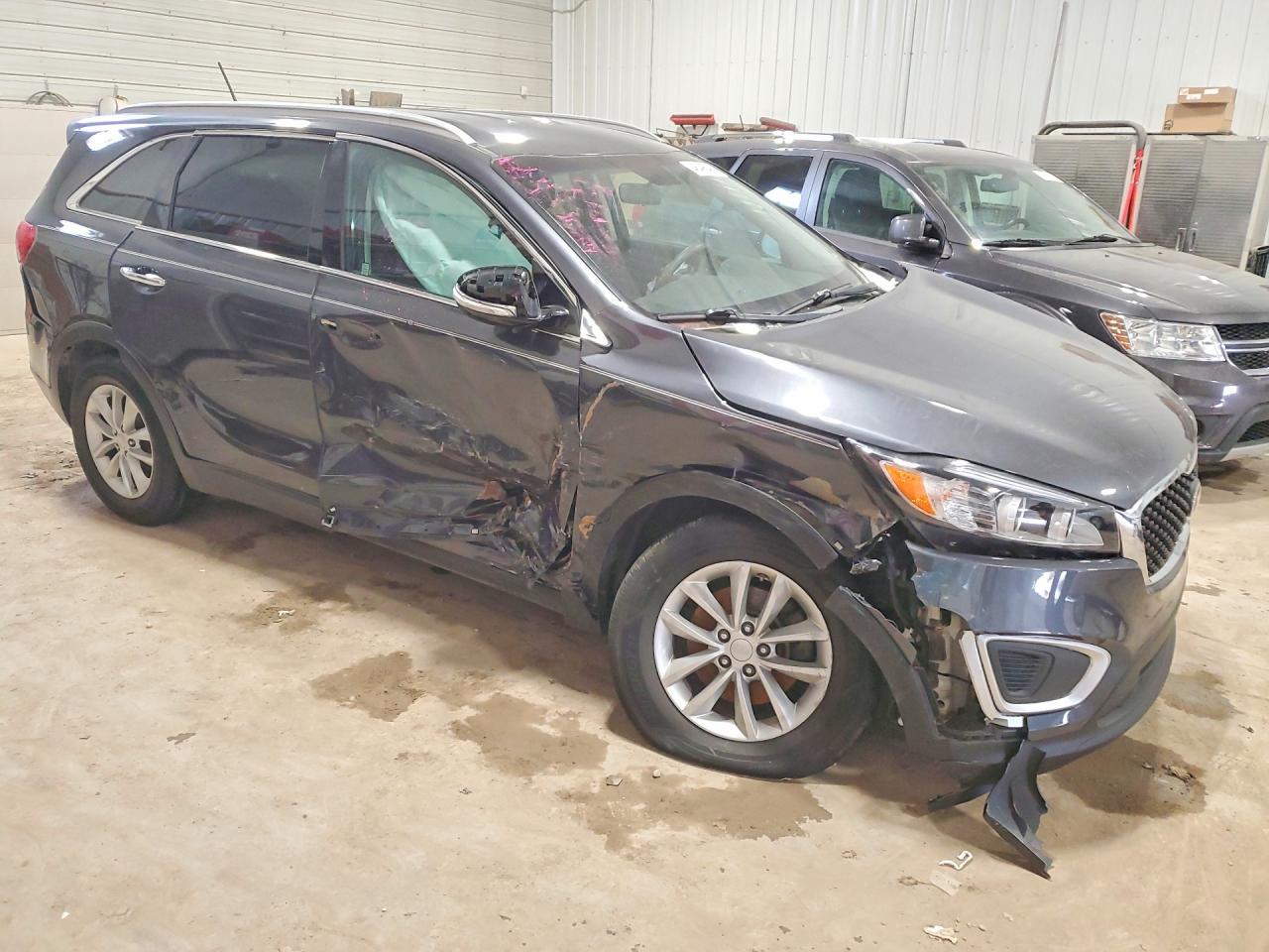 2017 Kia Sorento Lx - Фото 4