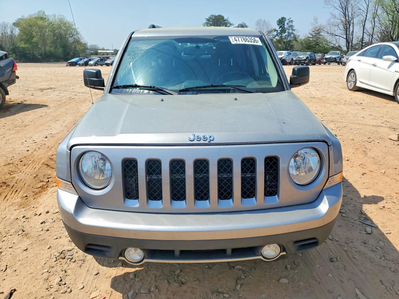 2016 Jeep Patriot Latitude - Фото 5