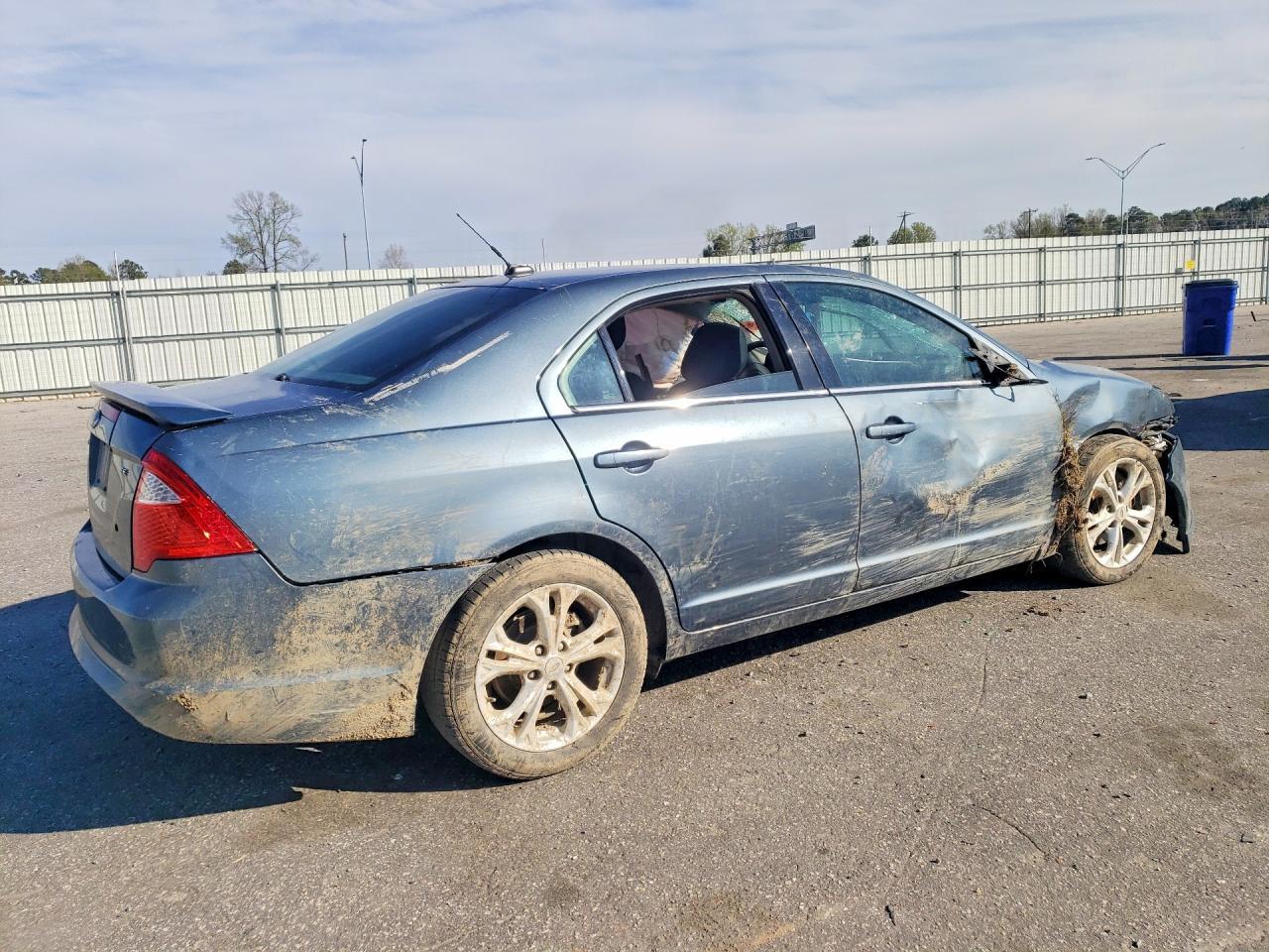 2012 Ford Fusion Se - Фото 3