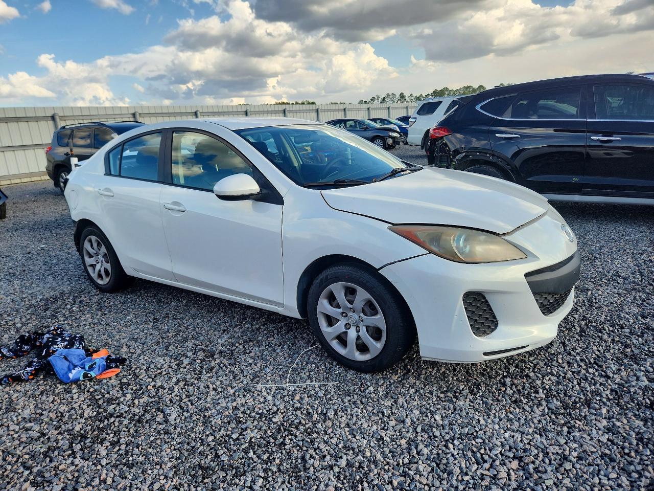 2010 Mazda 3 I - Фото 4