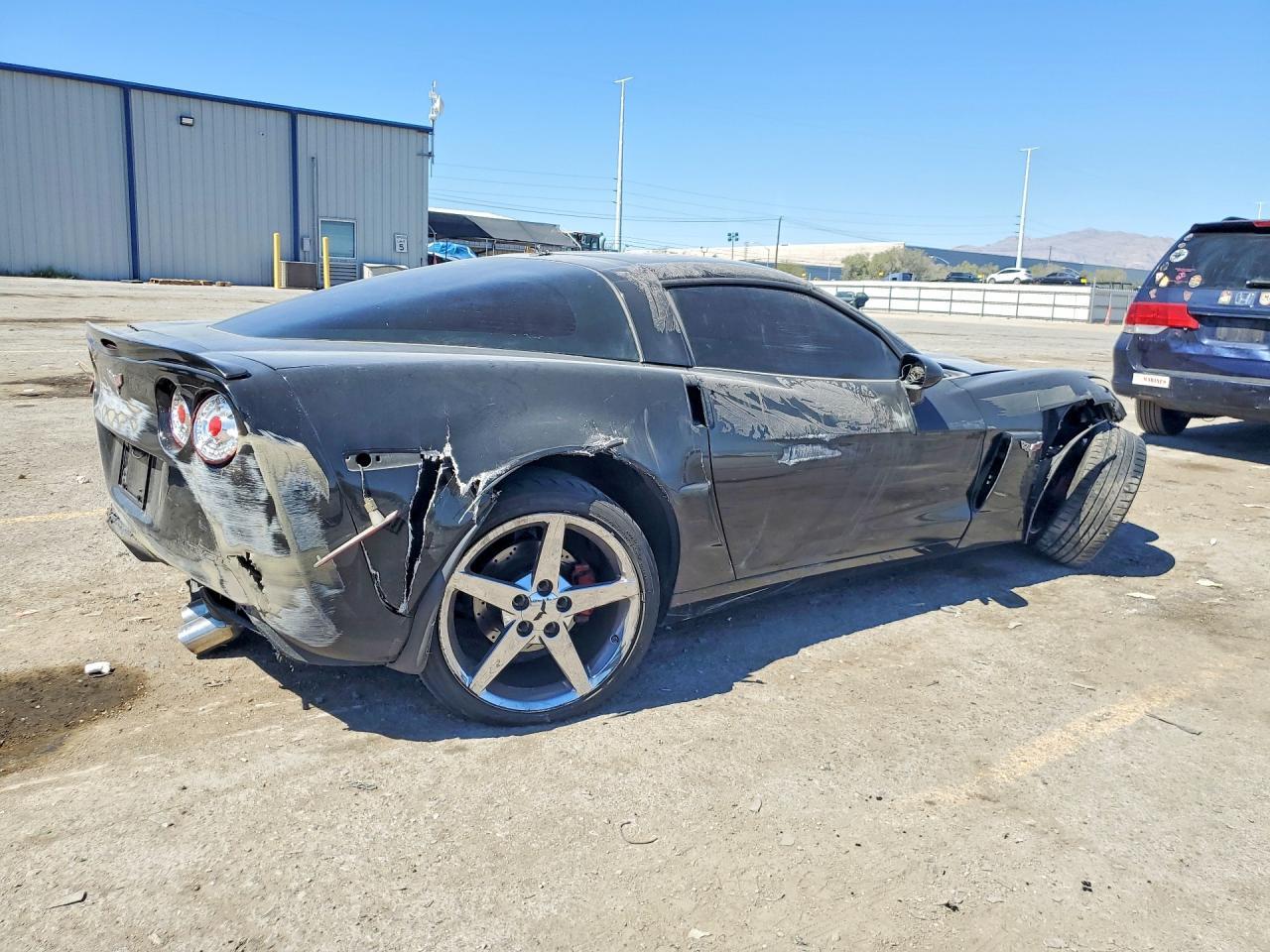 2005 Chev Corvette - Фото 3