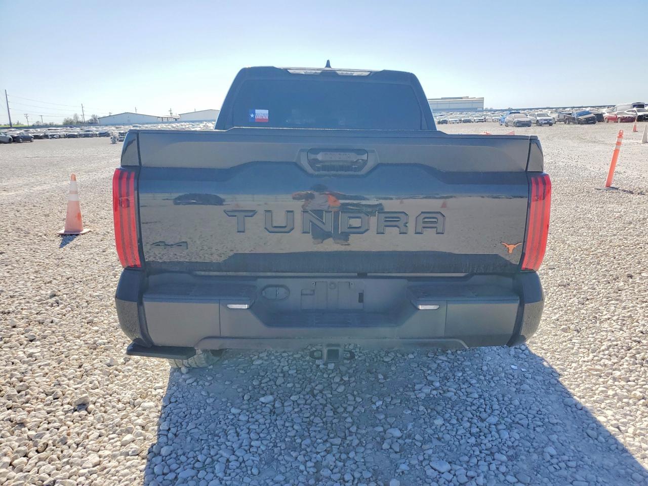 2024 Toyota Tundra Sr5 - Image 6