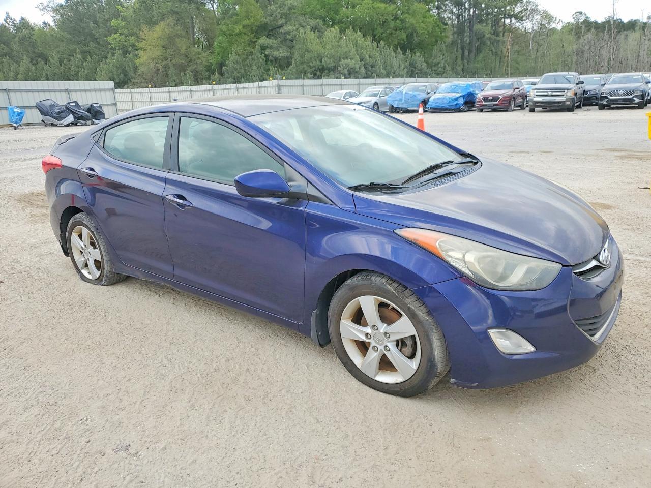 2013 Hyundai Elantra Gls - Фото 4