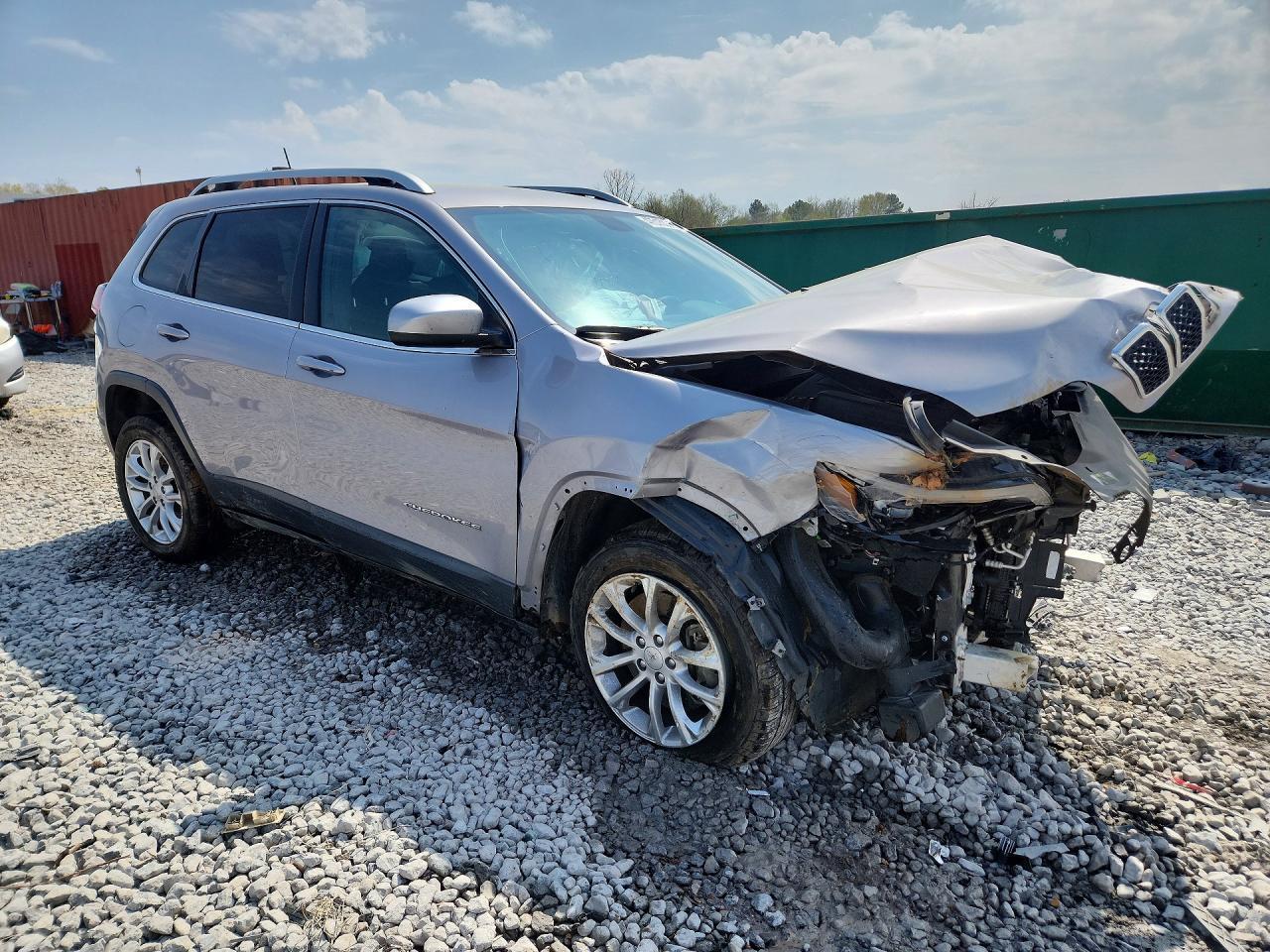 2019 Jeep Cherokee Latitude - Image 4