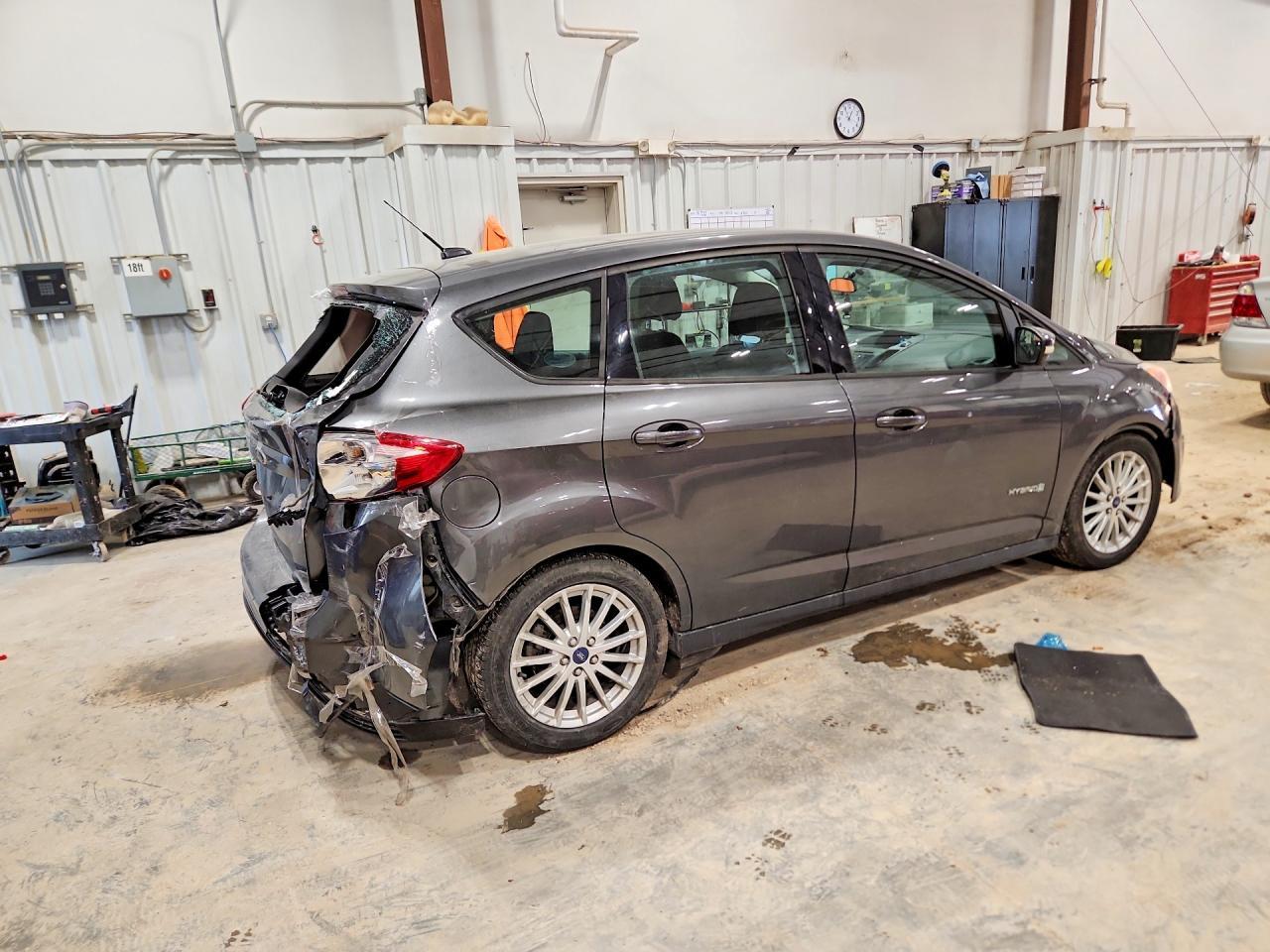 2015 Ford C-Max Se - Image 3