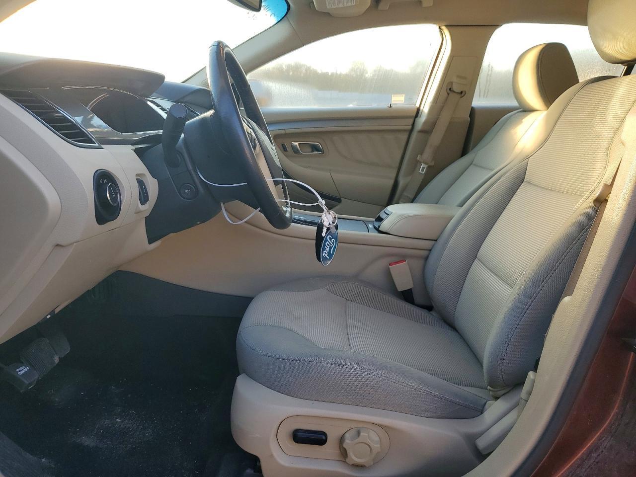 2016 Ford Taurus - Фото 7