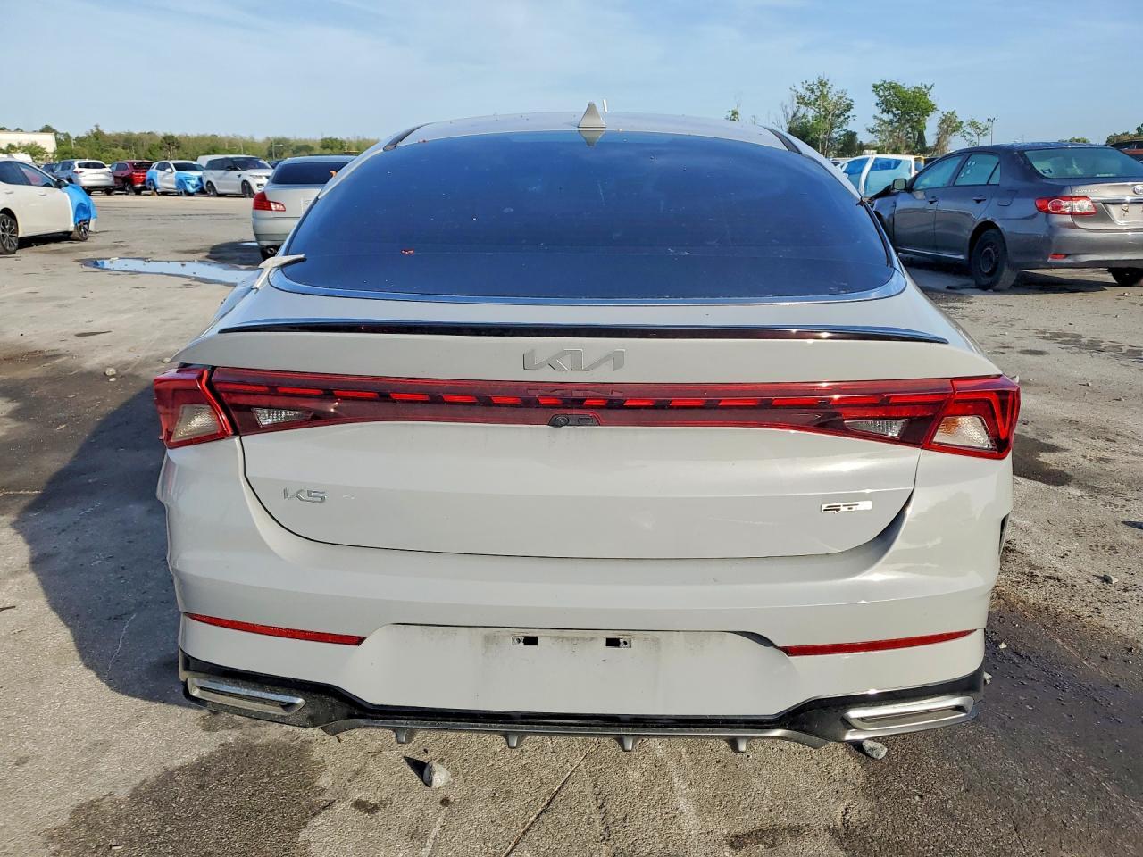 2024 Kia K5 - Image 6