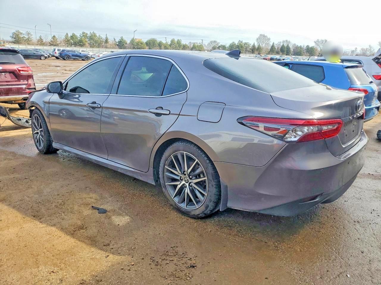 2023 Toyota Camry Xle - Image 2