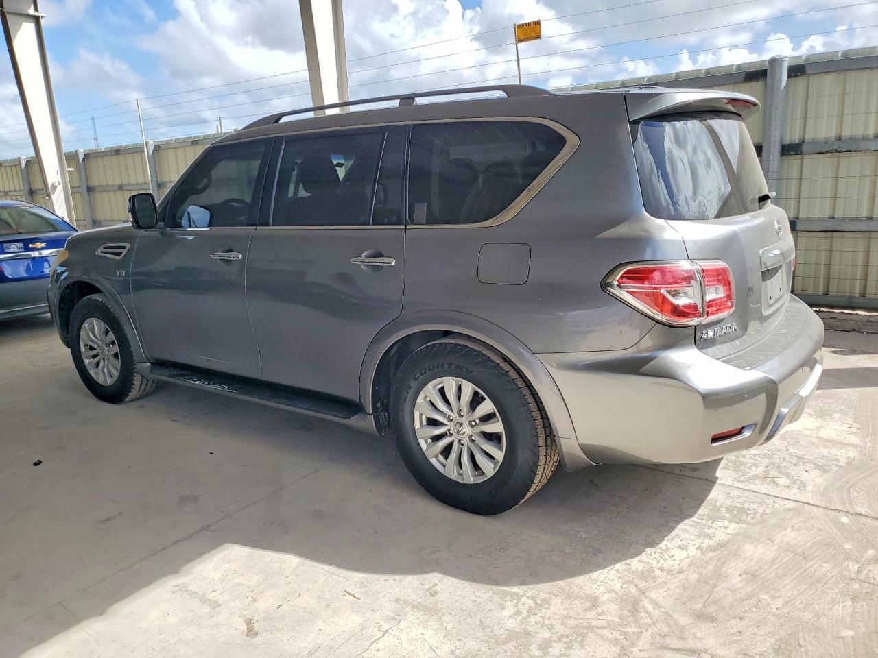 2017 Nissan Armada Sv - Image 2