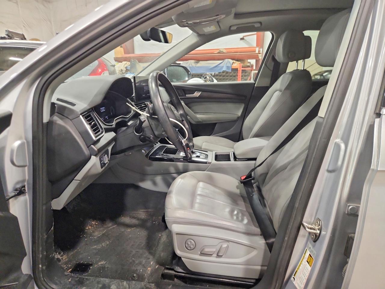 2021 Audi Q5 E Premium - Image 7