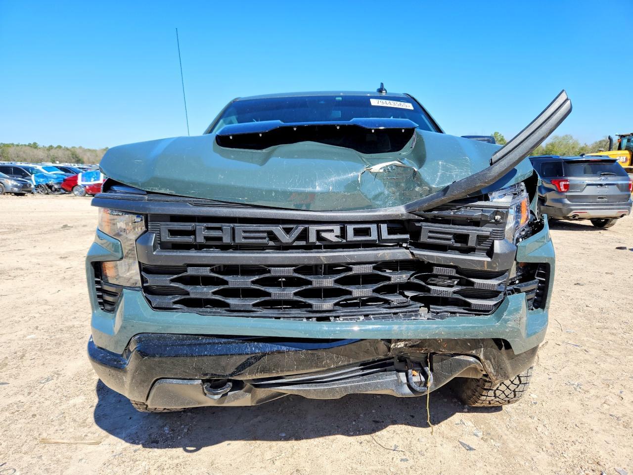 2025 Chevrolet Silverado K1500 Trail Boss Custom - Image 5