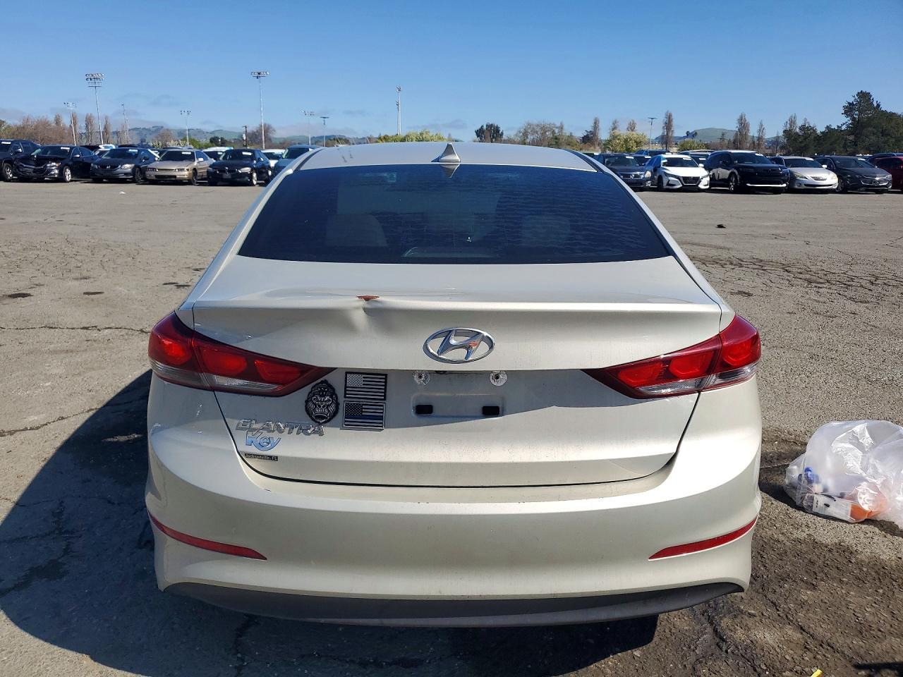 2018 Hyundai Elantra Sel - Фото 6