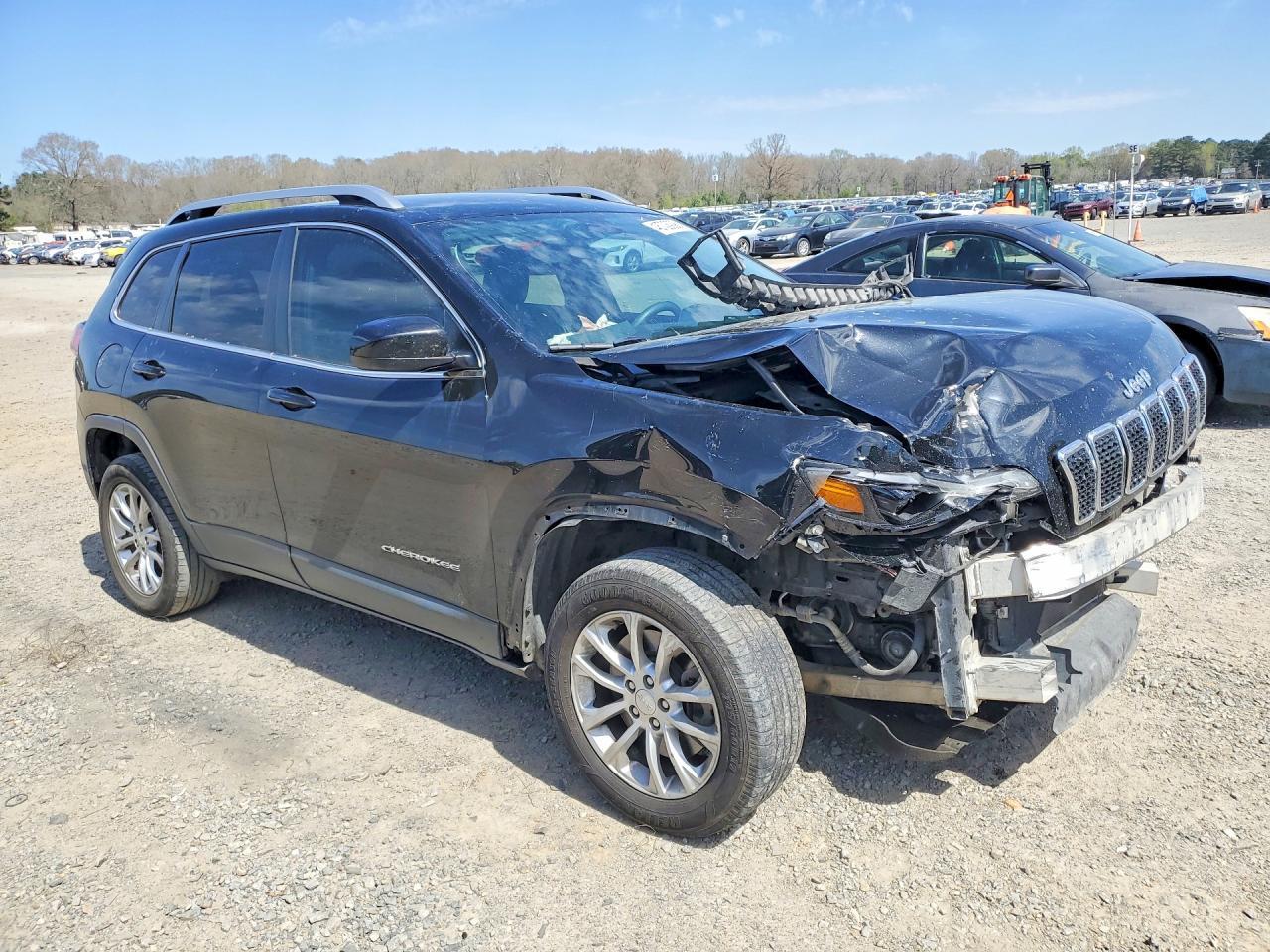 2019 Jeep Cherokee Latitude - Фото 4