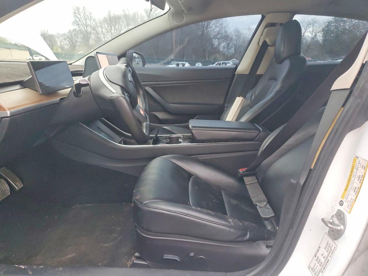 2019 Tesla Model 3 - Image 7