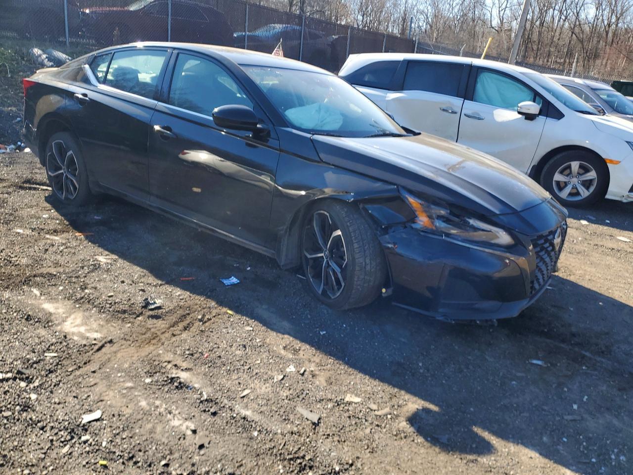 2023 Nissan Altima 2.5 Sr - Фото 4