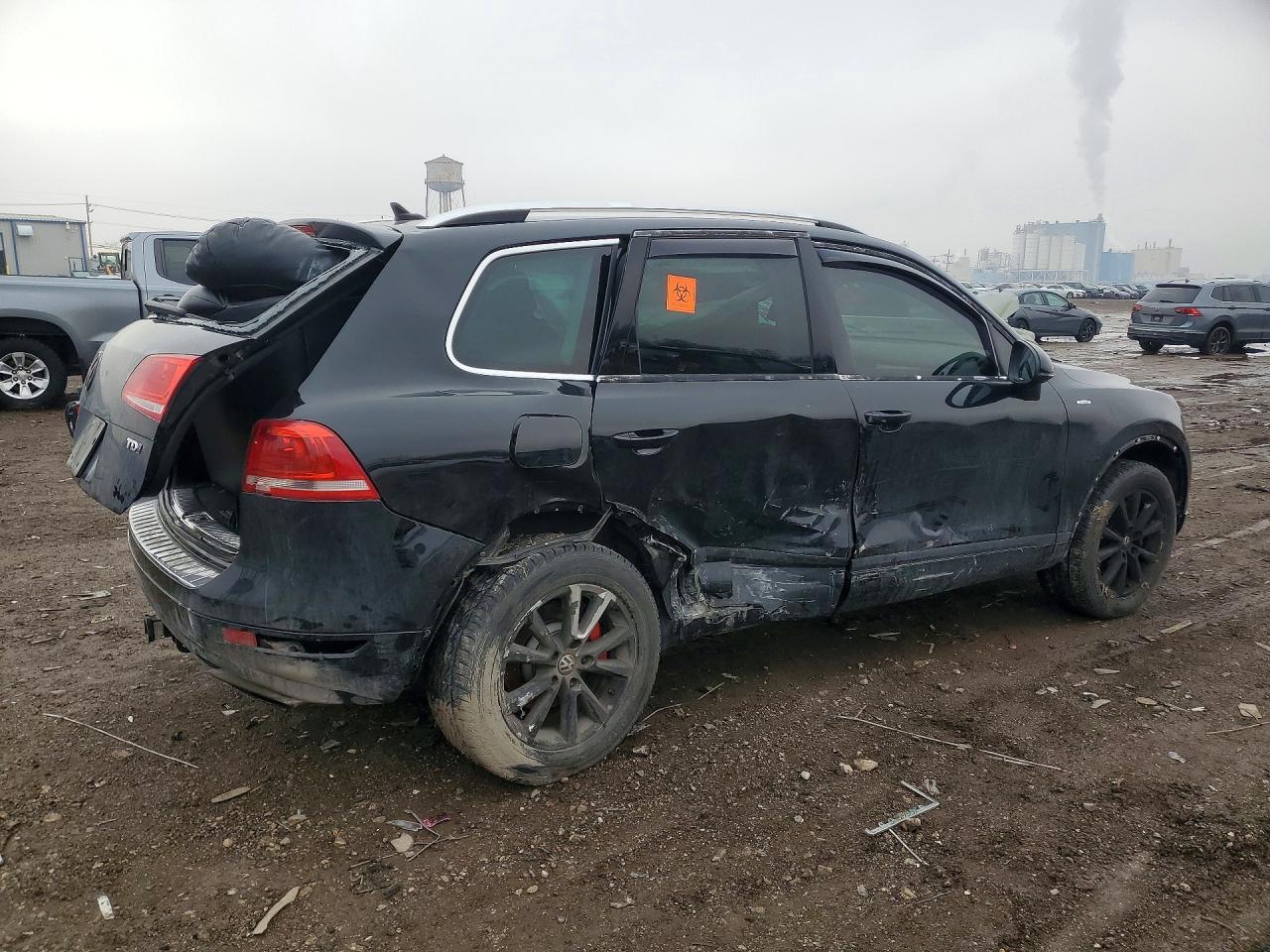 2014 Volkswagen Touareg V6 Tdi - Image 3