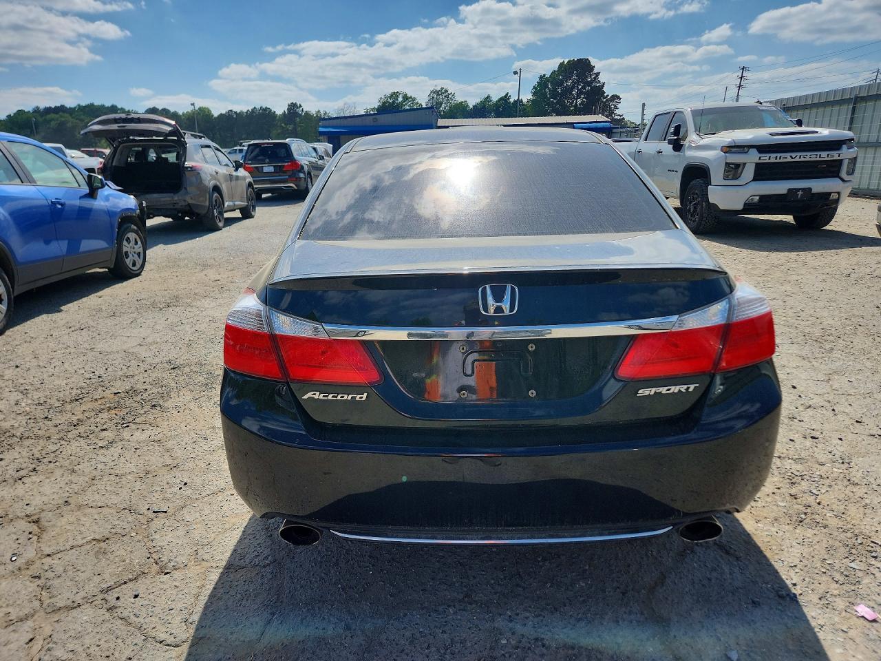 2015 Honda Accord Sport - Image 6