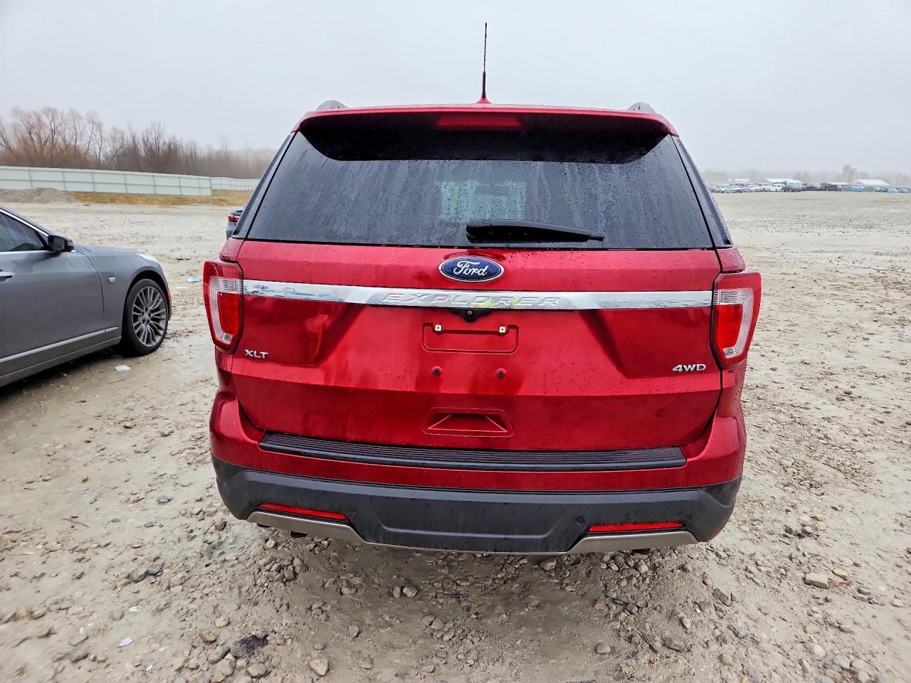2019 Ford Explorer Xlt - Image 6