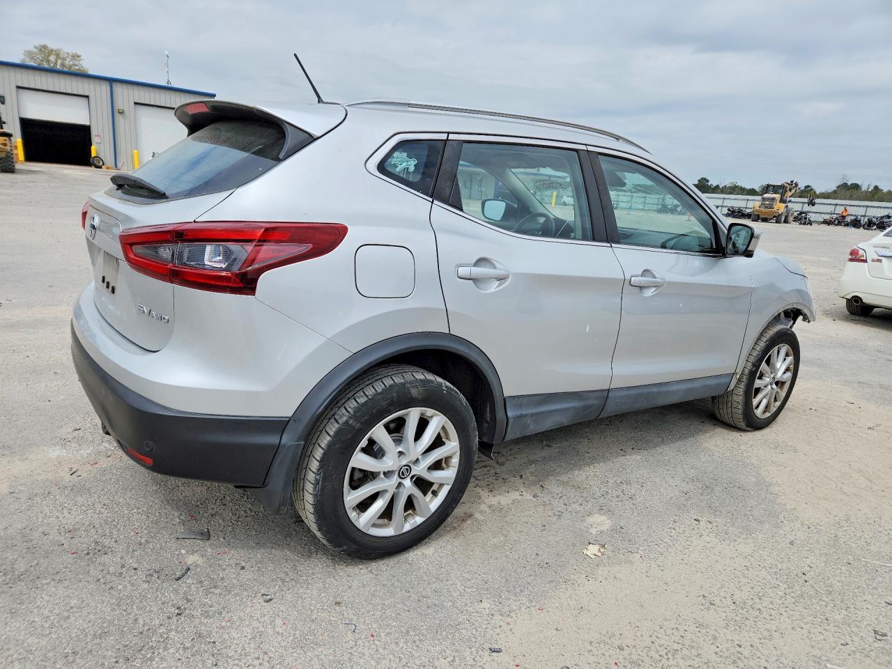 2020 Nissan Rogue Sport Sv - Фото 3