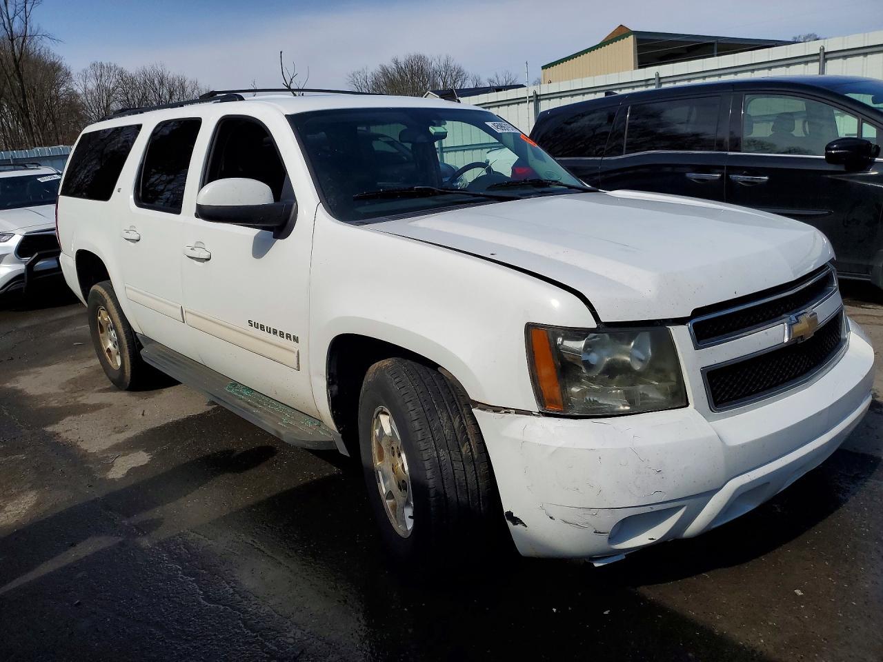 2010 Chevrolet Subrban - Фото 4