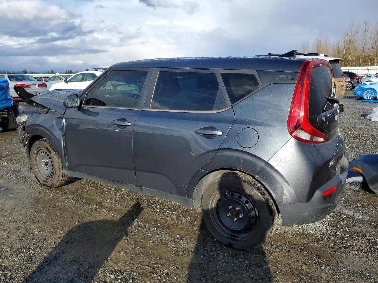 2022 Kia Soul Lx - Image 2
