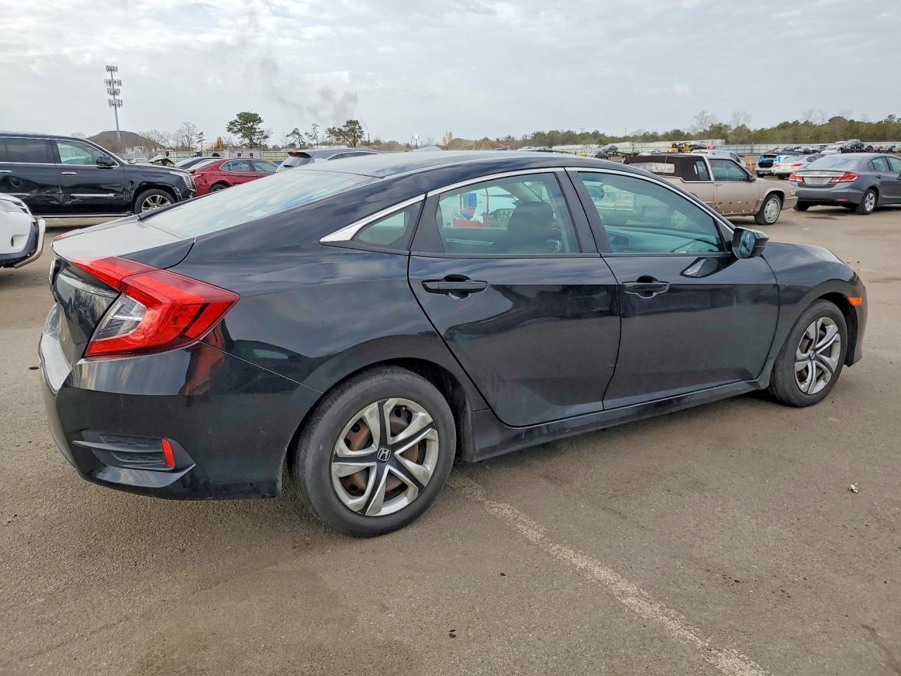 2017 Honda Civic Lx - Фото 3