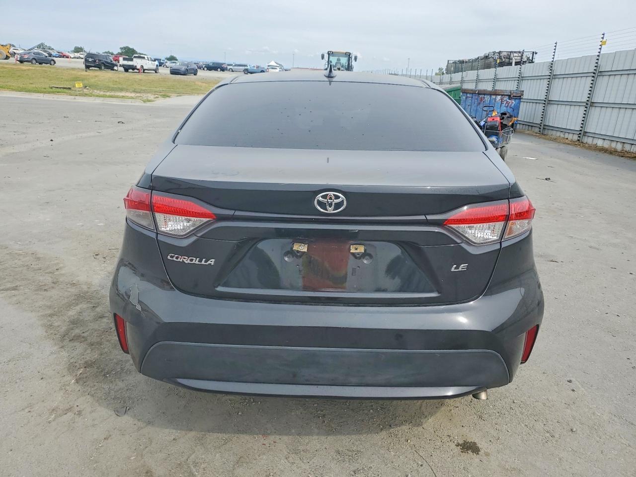 2020 Toyota Corolla Le - Image 6