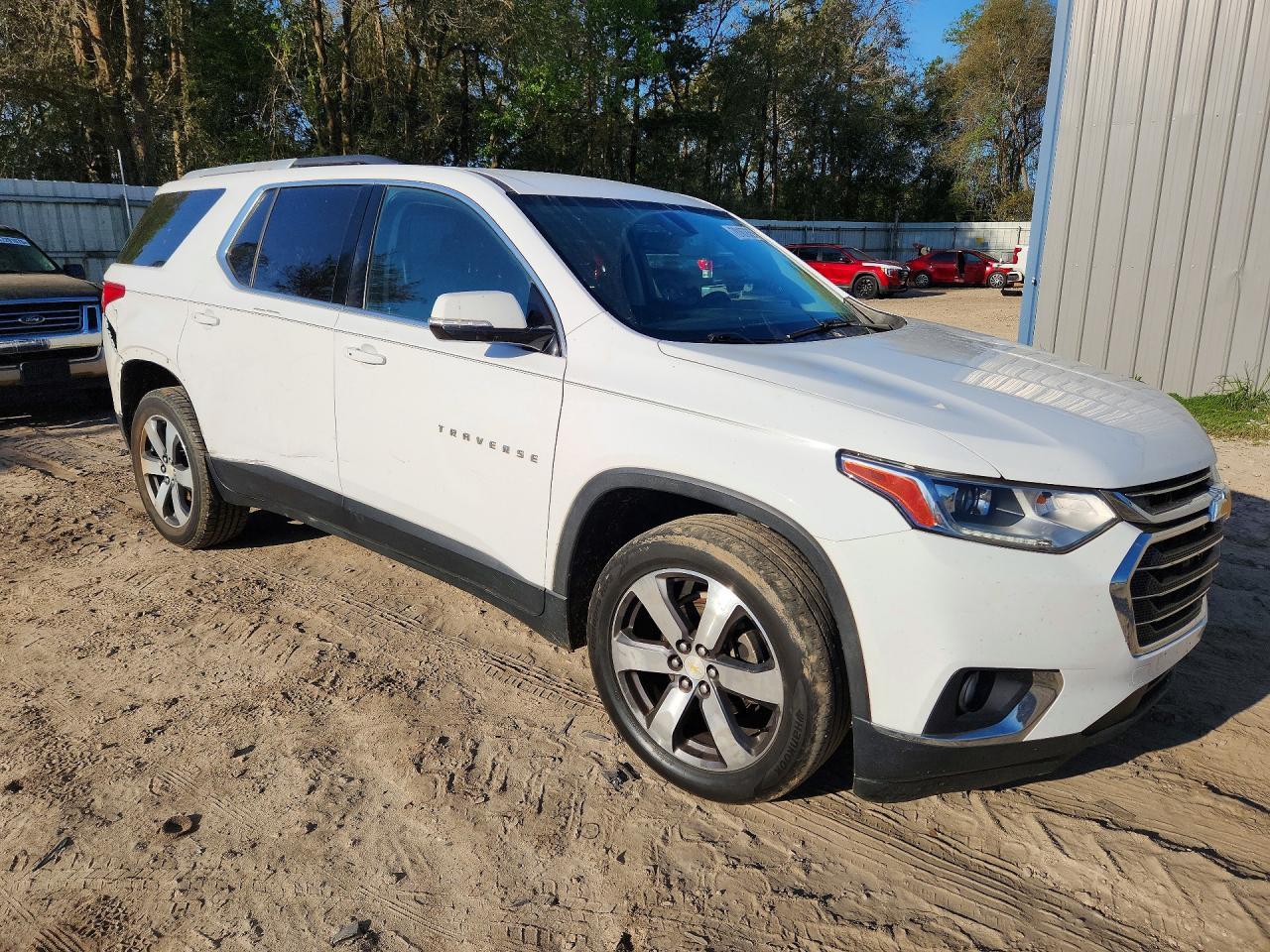 2018 Chevrolet Traverse Lt - Image 4