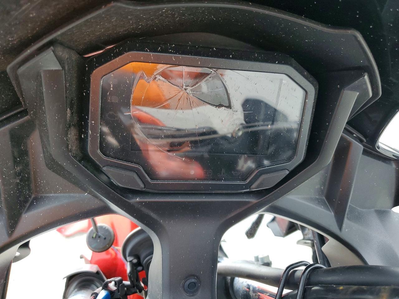 2023 Kawasaki Ex650 R - Фото 7