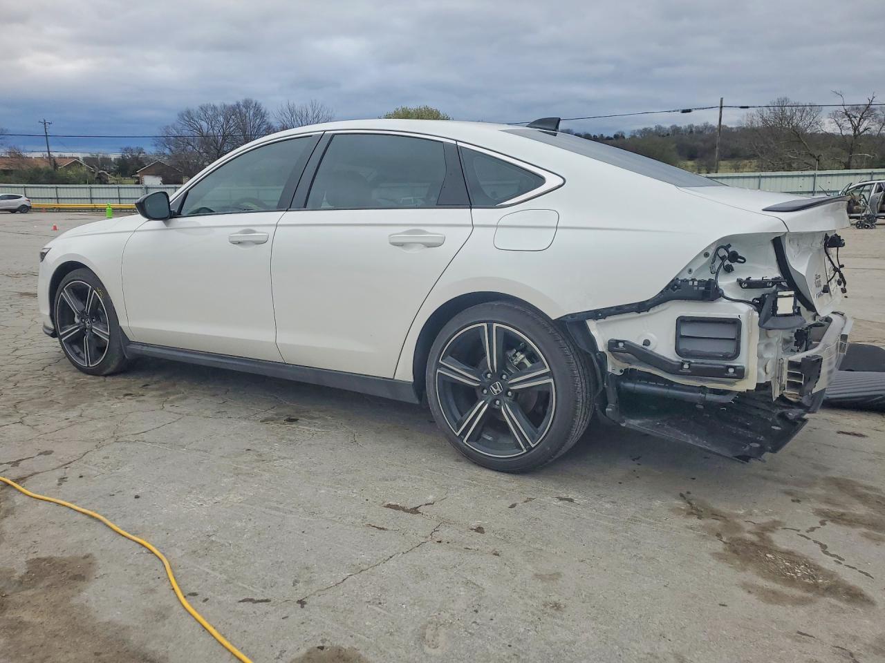 2025 Honda Accord Hybrid Sport - Image 2