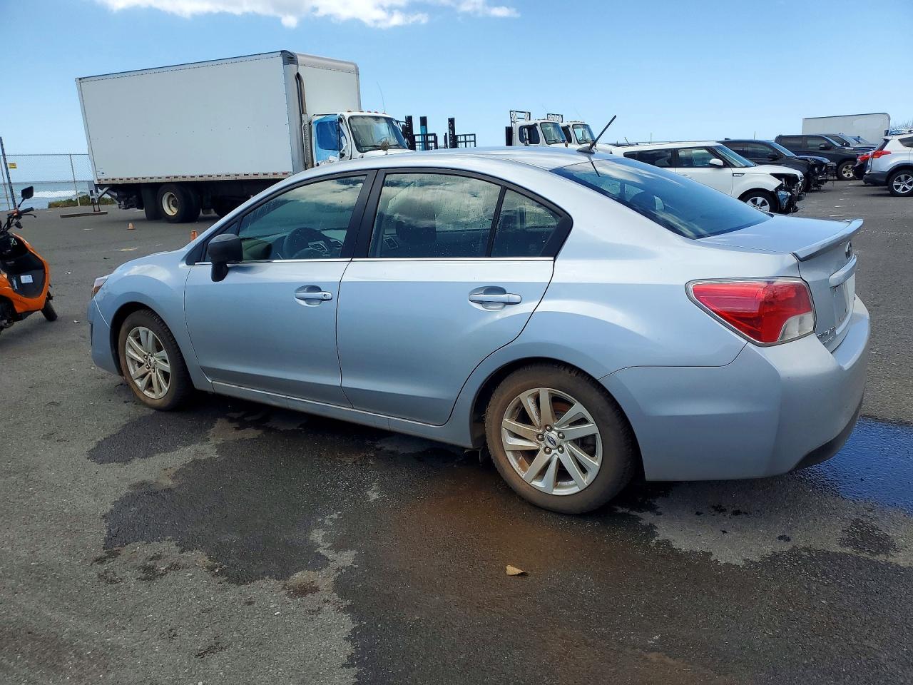 2015 Subaru Impreza Premium - Фото 2