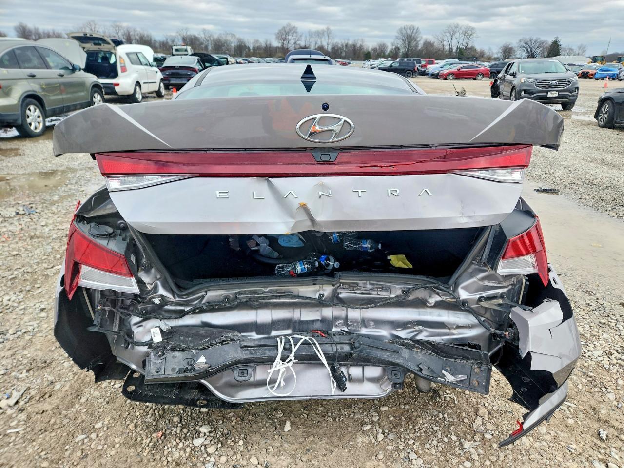 2023 Hyundai Elantra Sel - Фото 6