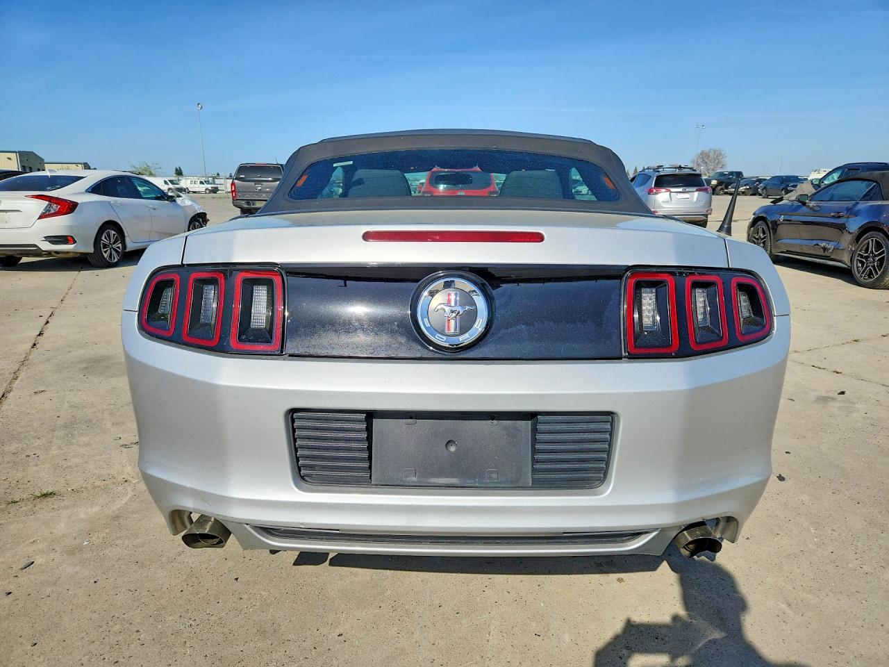 2013 Ford Mustang - Фото 6