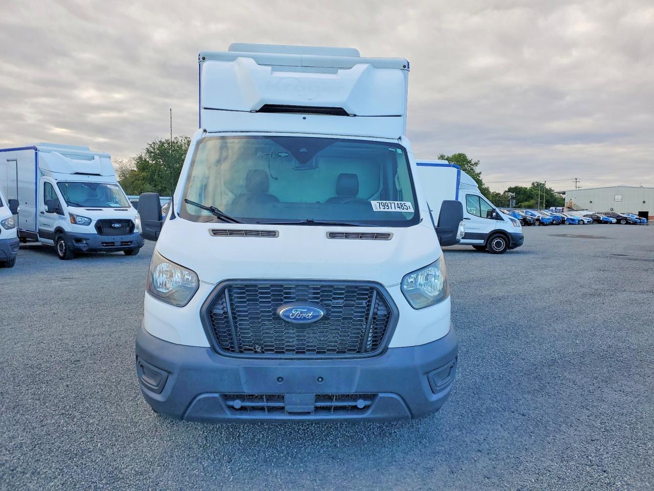 2020 Ford Transit Delivery Truck - Image 5