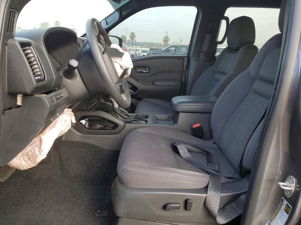 2023 Nissan Frontier Sv - Image 7