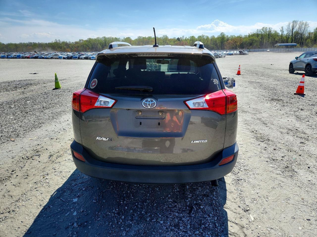 2015 Toyota Rav4 Limited - Фото 6