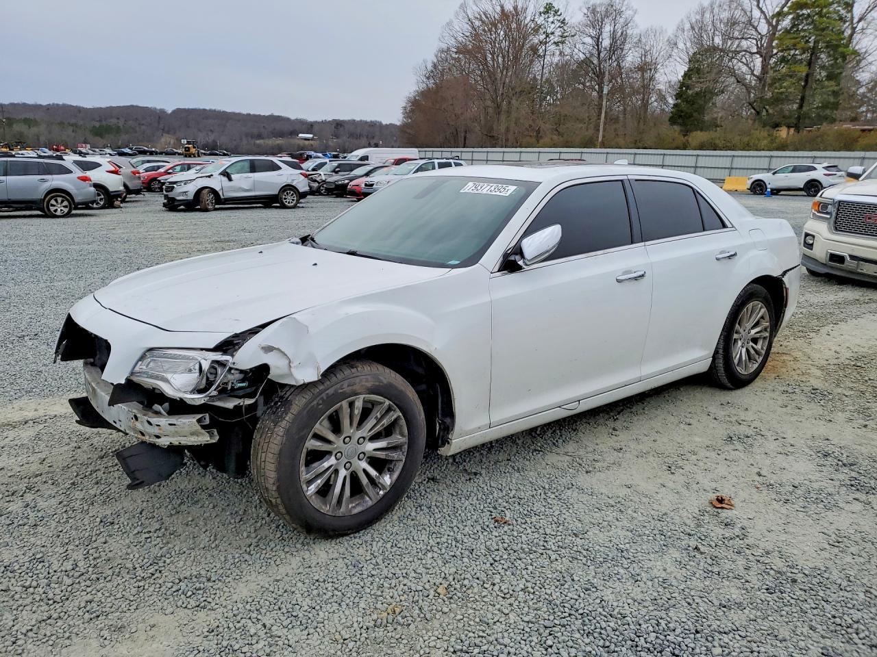 2016 Chrysler 300C