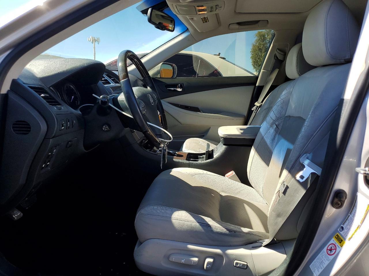 2010 Lexus Es 350 - Фото 7