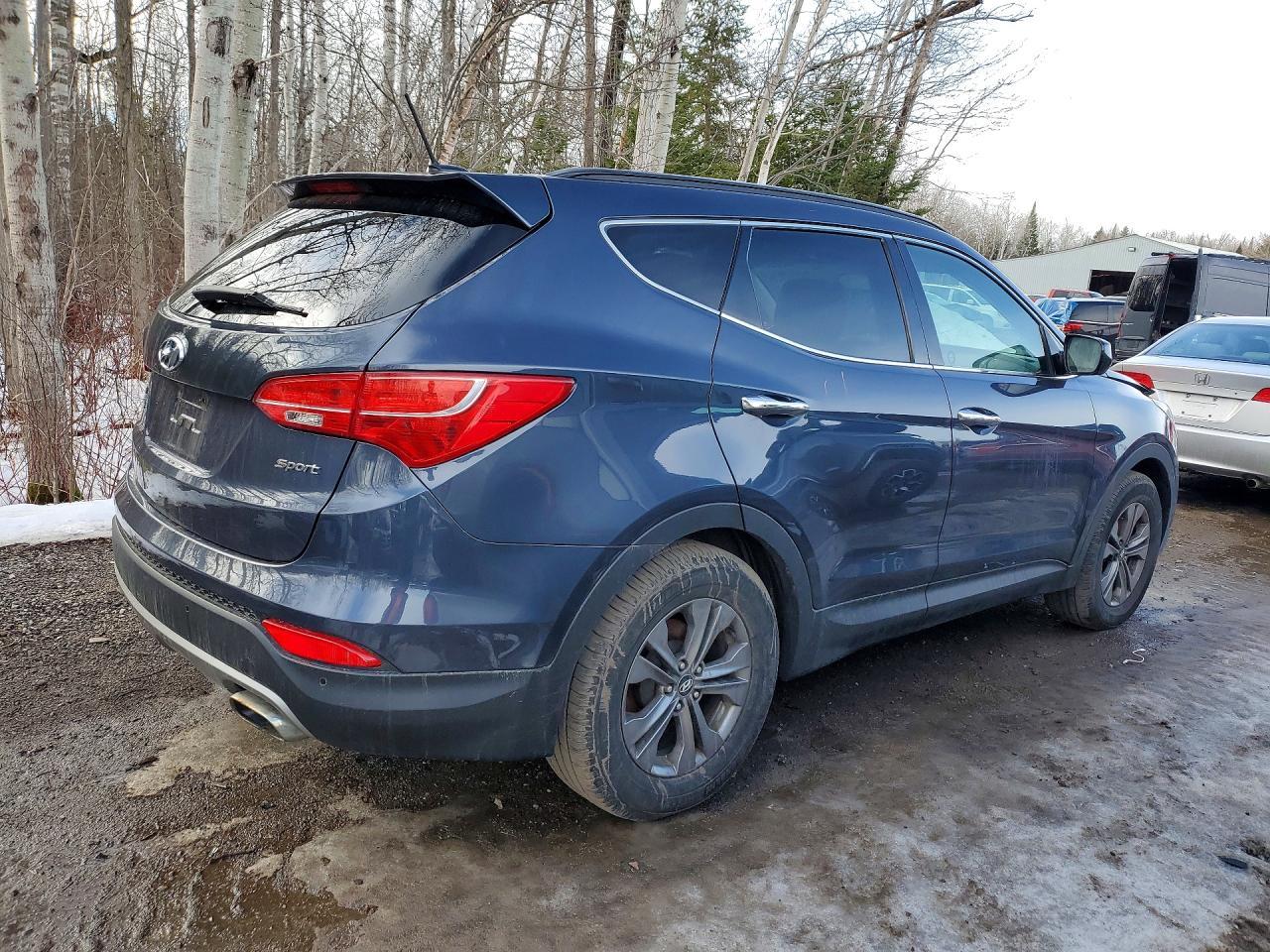 2013 Hyundai Santa Fe Sport 2.4L - Фото 3