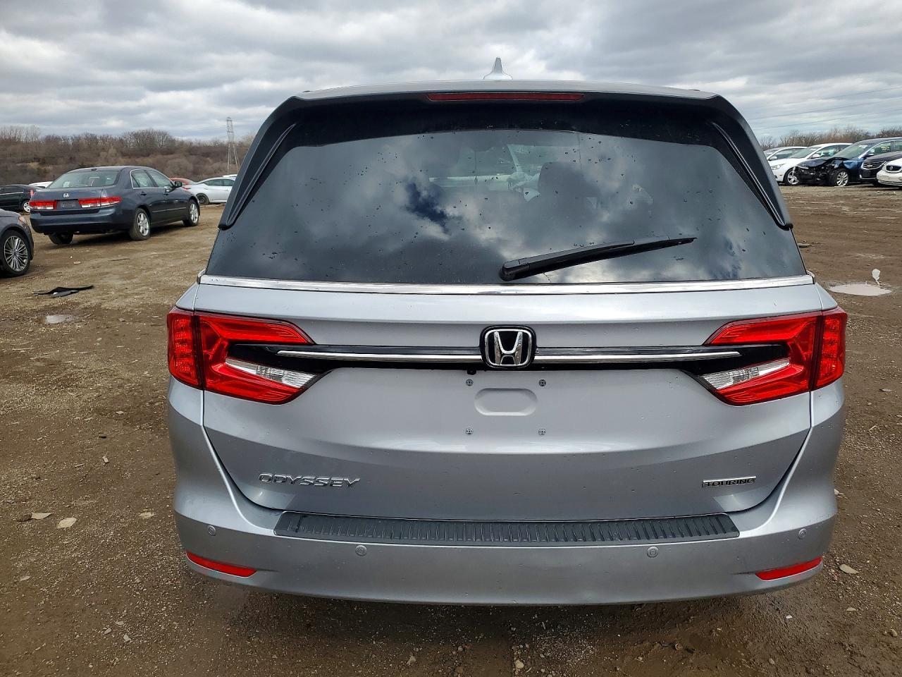 2023 Honda Odyssey Touring - Фото 6