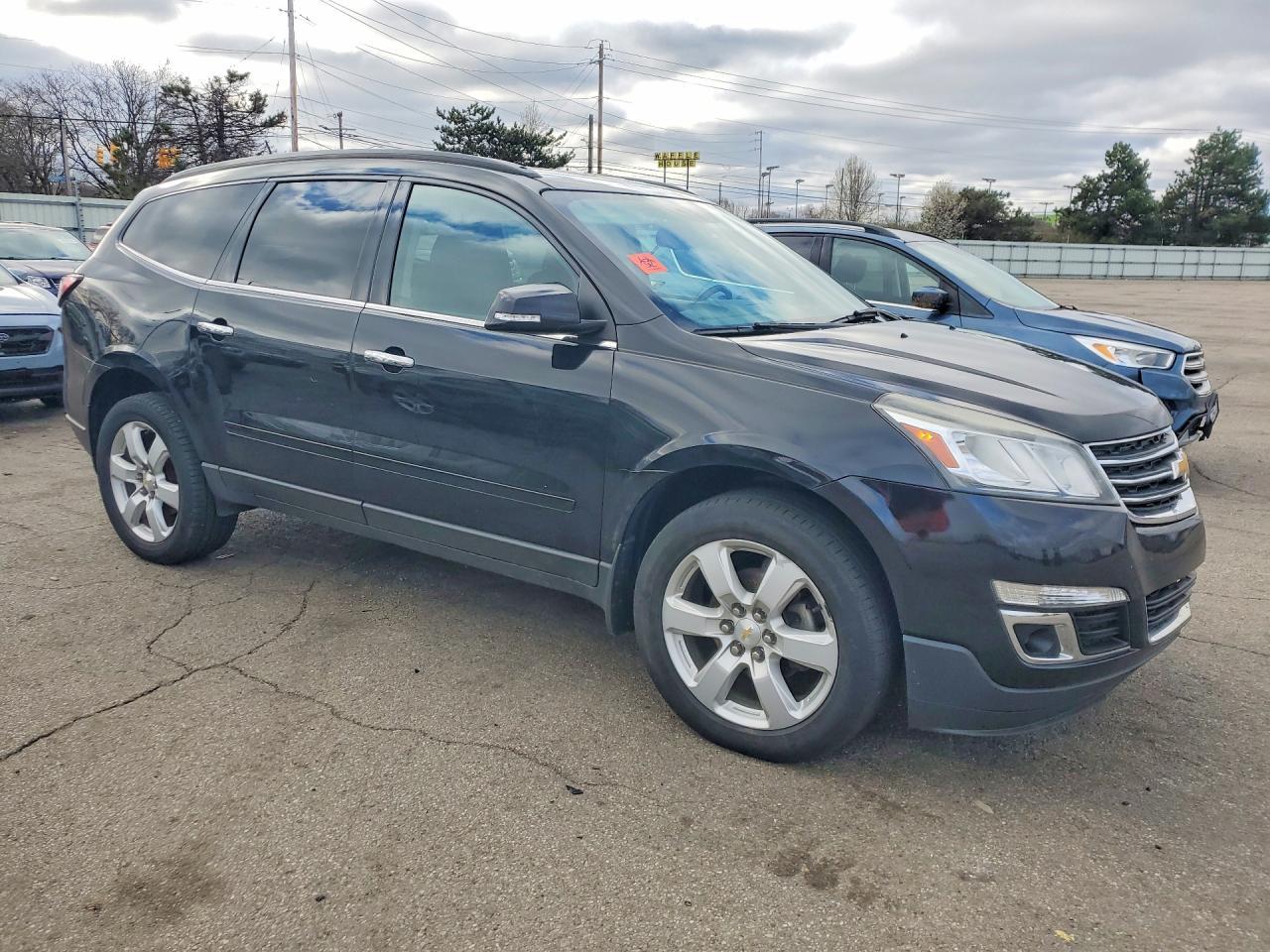 2017 Chevrolet Traverse Lt - Фото 4