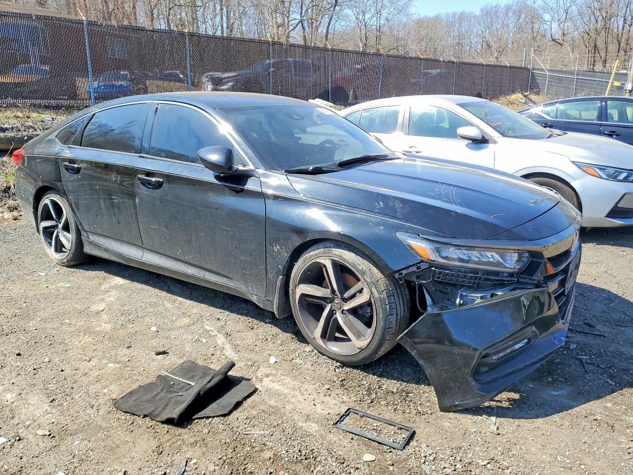 2018 Honda Accord Sport - Image 4