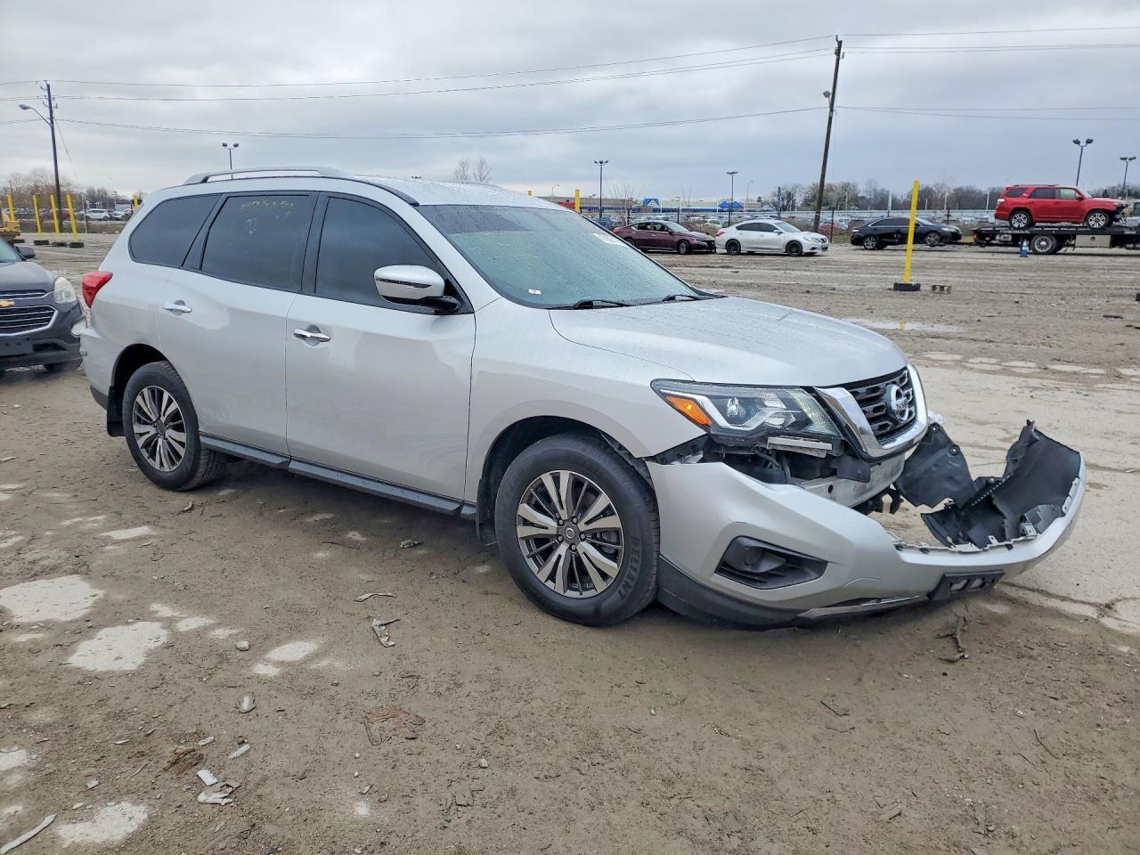 2020 Nissan Pathfinder S - Фото 4
