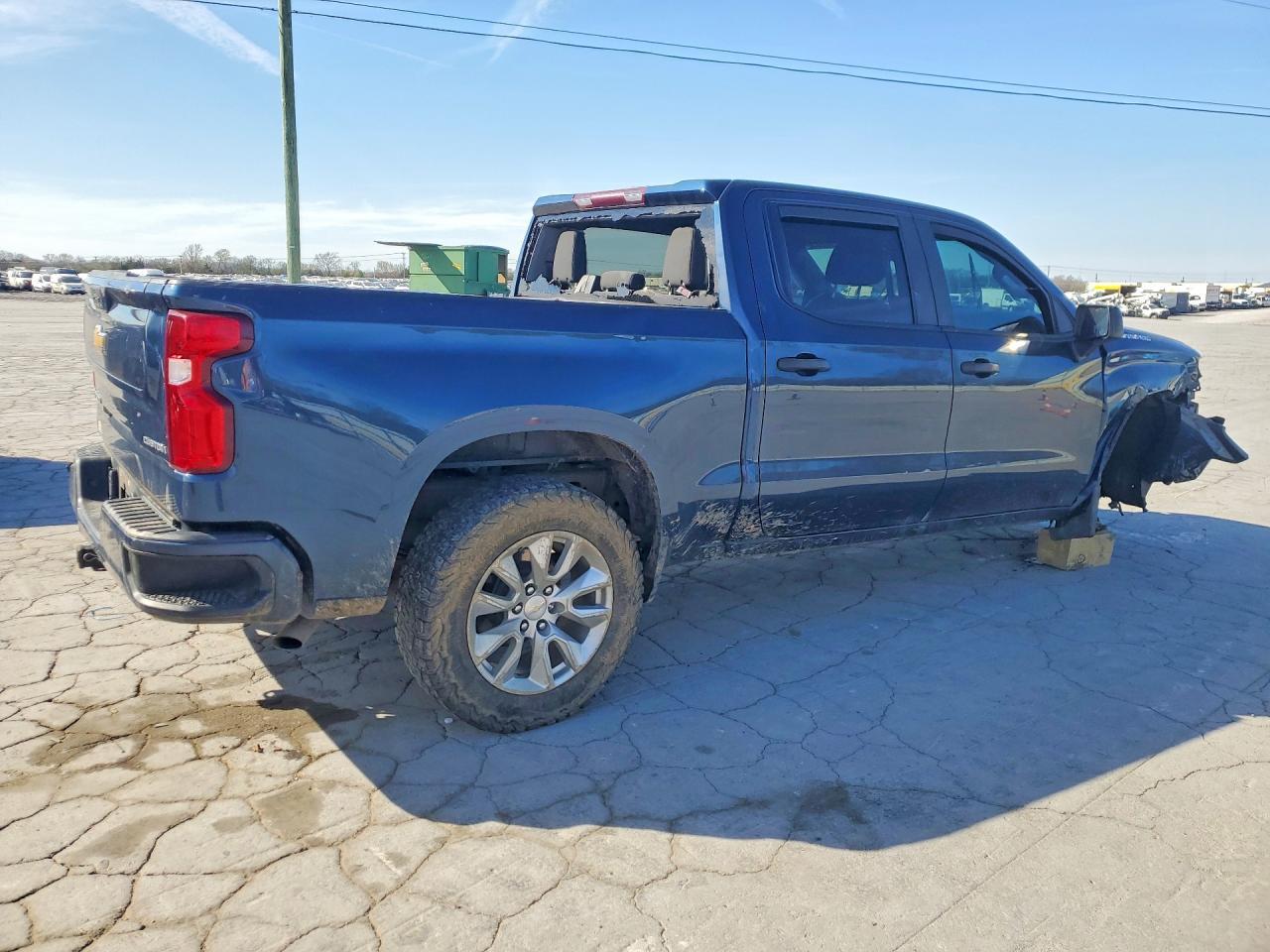2021 Chevrolet Silverado C1500 Custom - Image 3