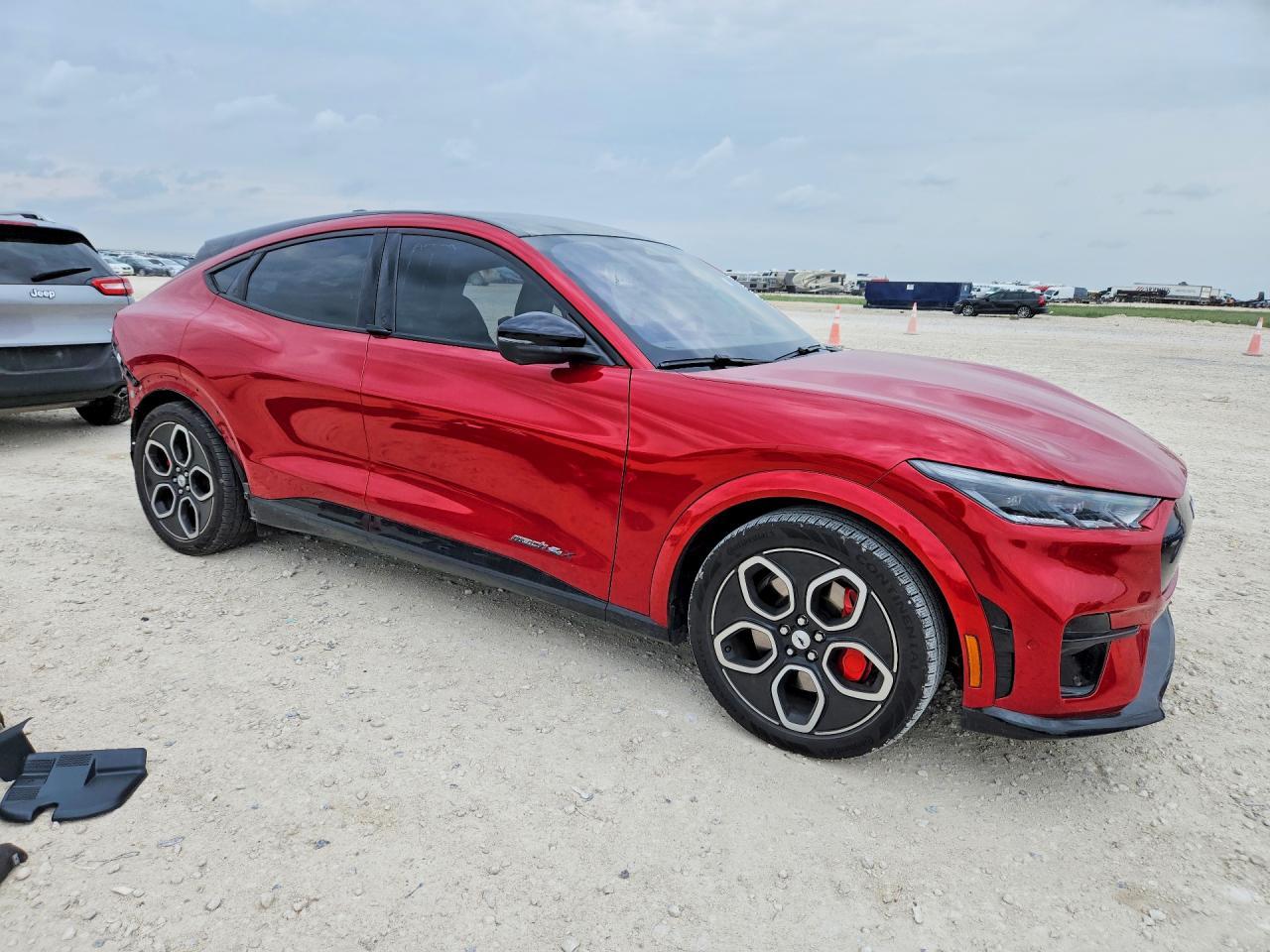 2023 Ford Mustang Mach-E Gt - Фото 4