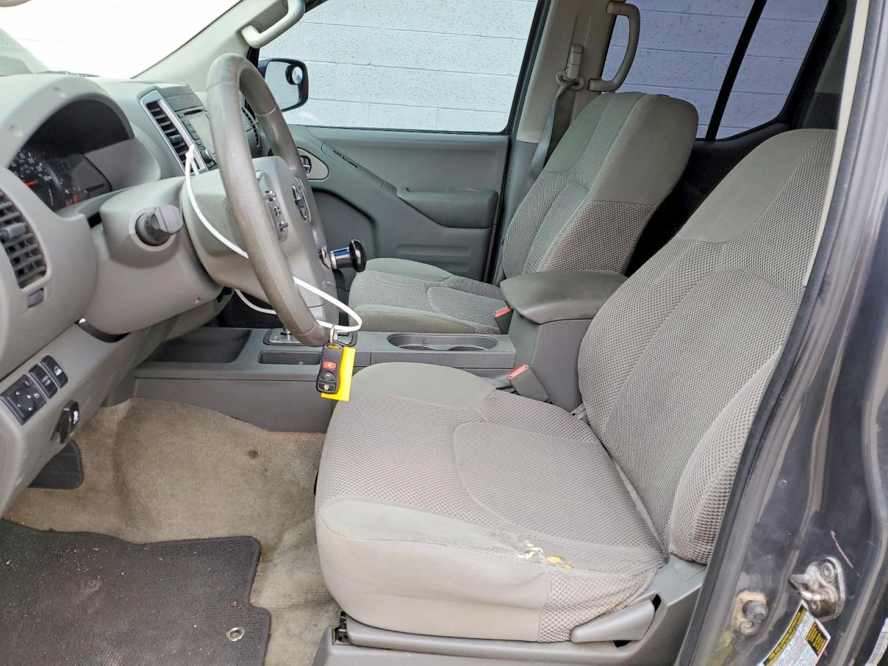 2015 Nissan Frontier S - Фото 7